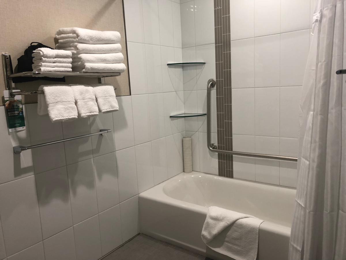 Wingate By Wyndham Kamloops Ξενοδοχείο Εξωτερικό φωτογραφία